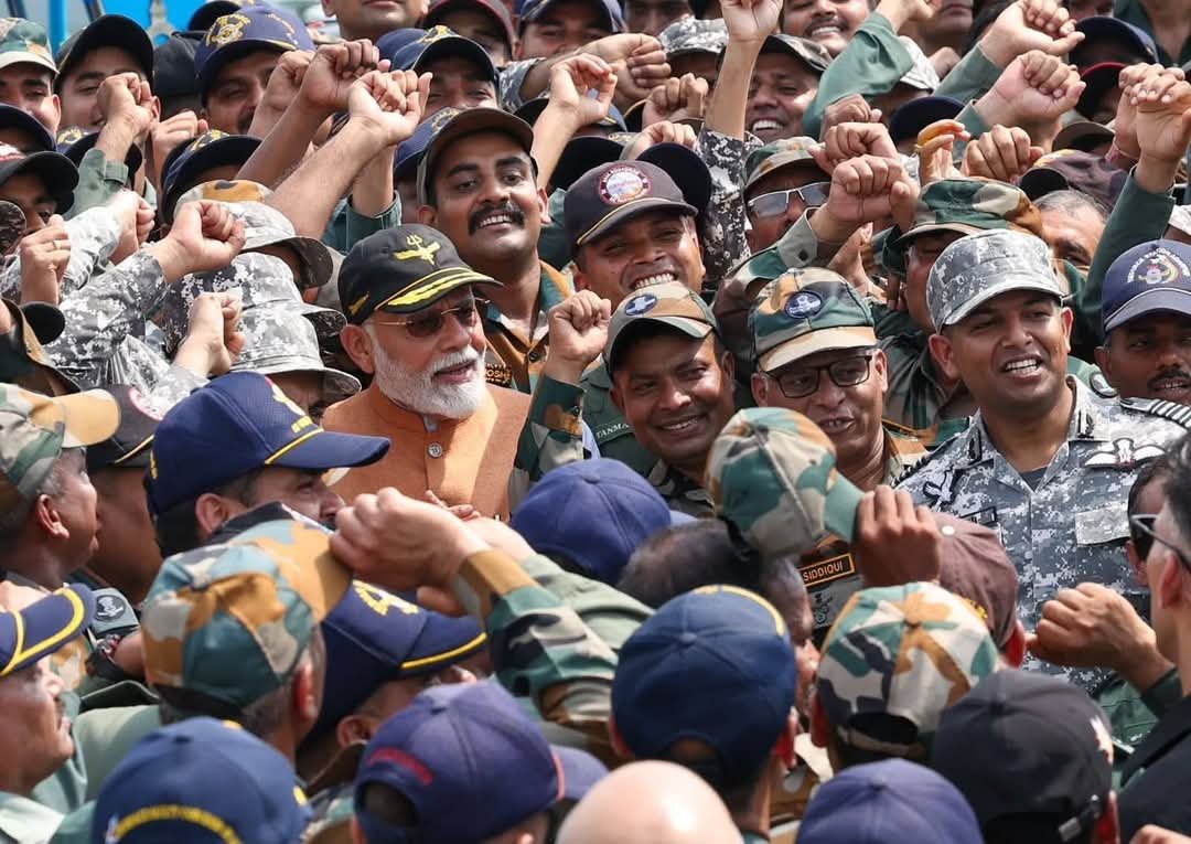 Operation Sindoor: PM Modi Visits Adampur Airbase, Interacts with IAF Personnel